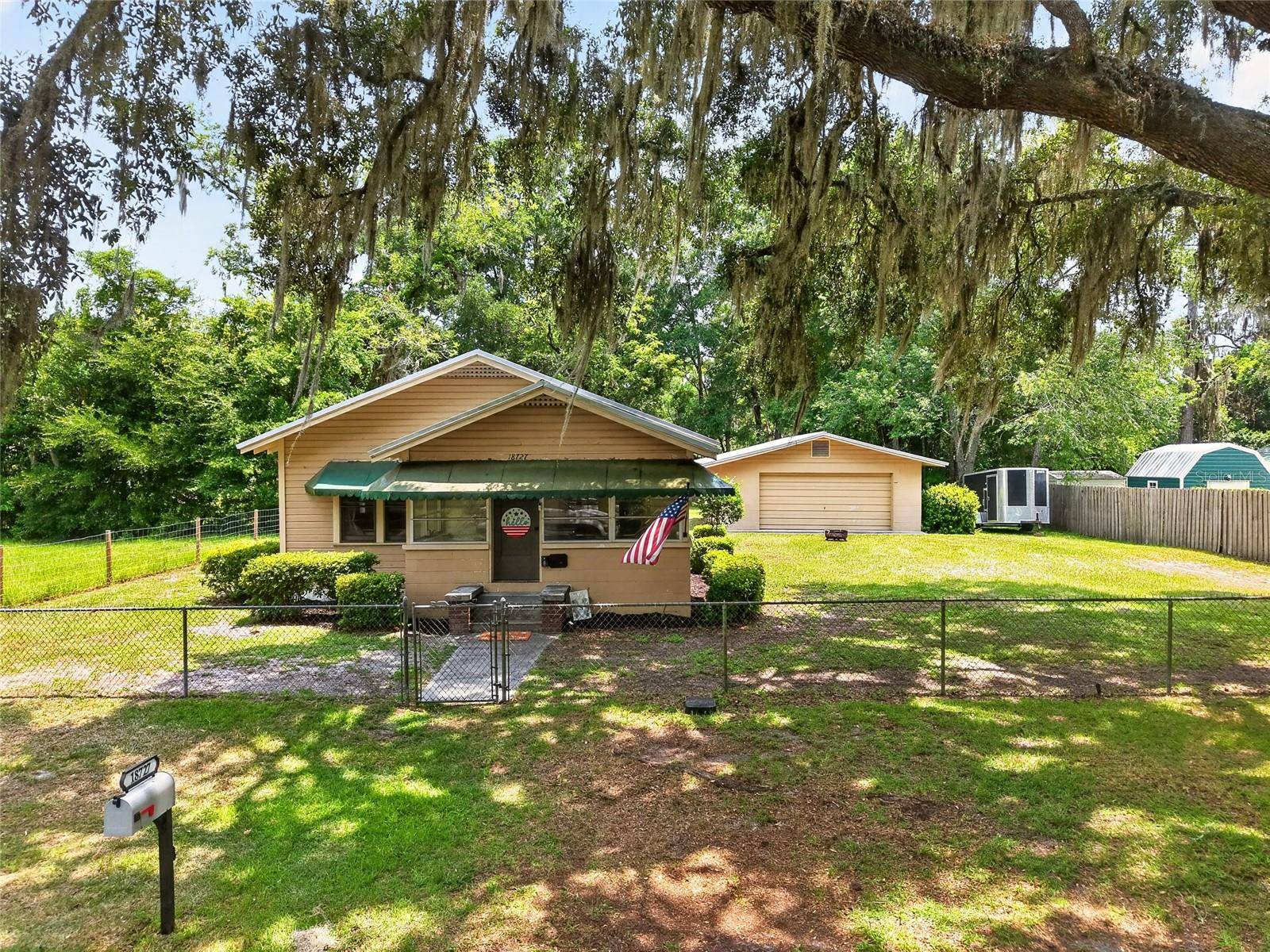 18727 NW 251ST ST, High Springs, FL 32643