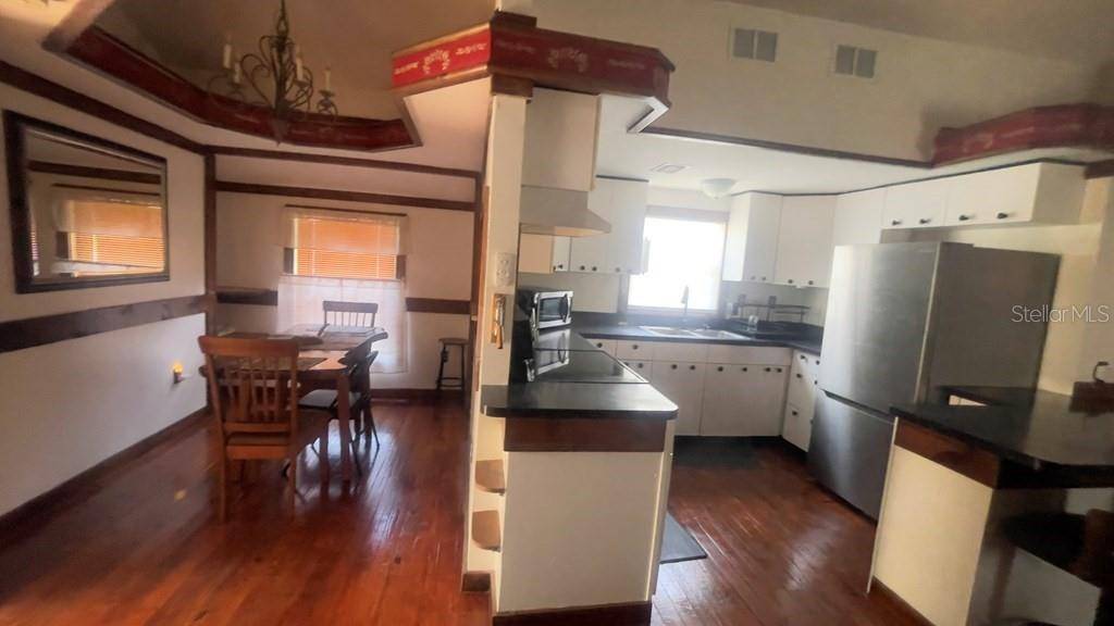 214 NE 4TH ST, Chiefland, FL 32626