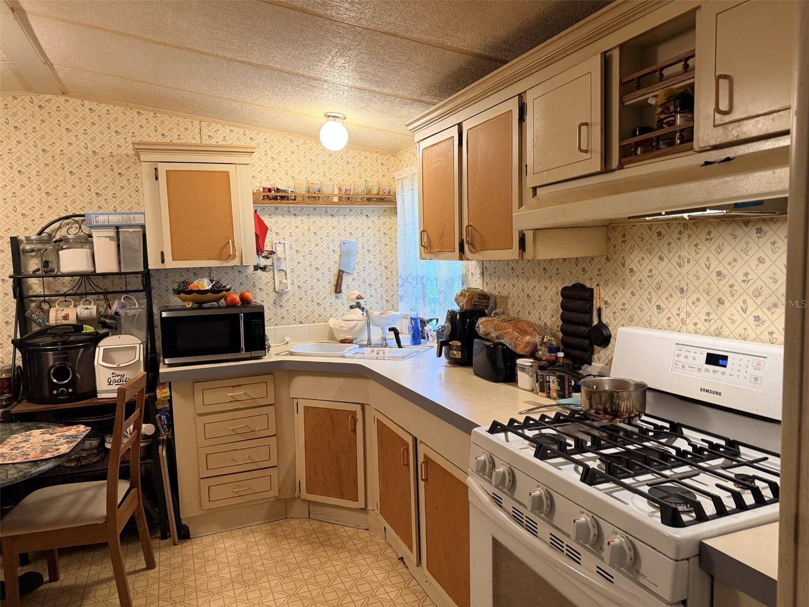 355 NE 436 AVE, Old Town, FL 32680