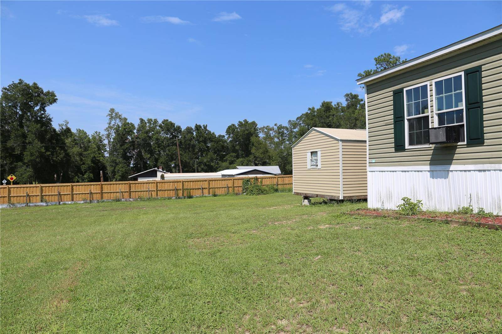 9521 NE 66TH LN, Bronson, FL 32621