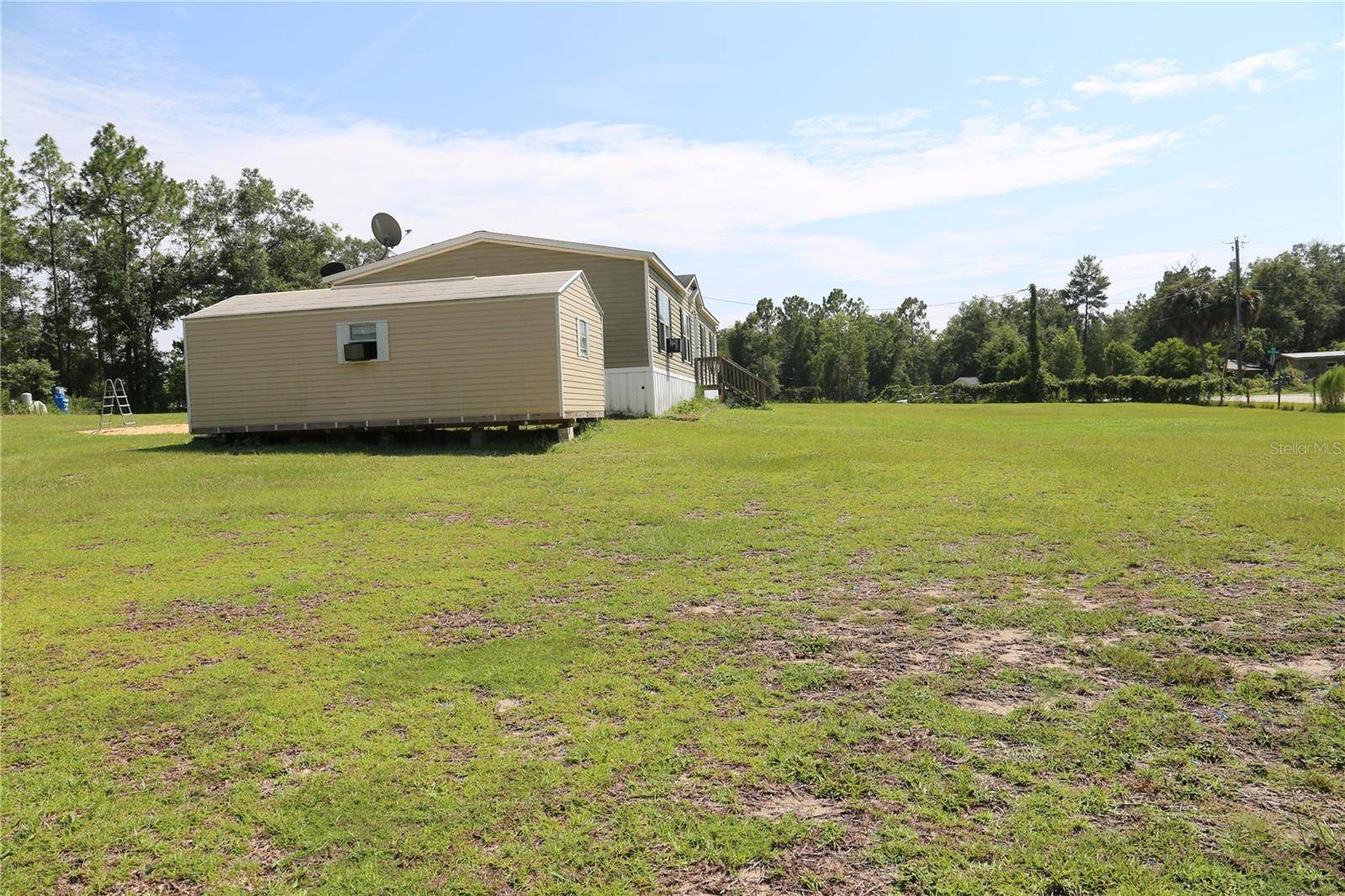 9521 NE 66TH LN, Bronson, FL 32621