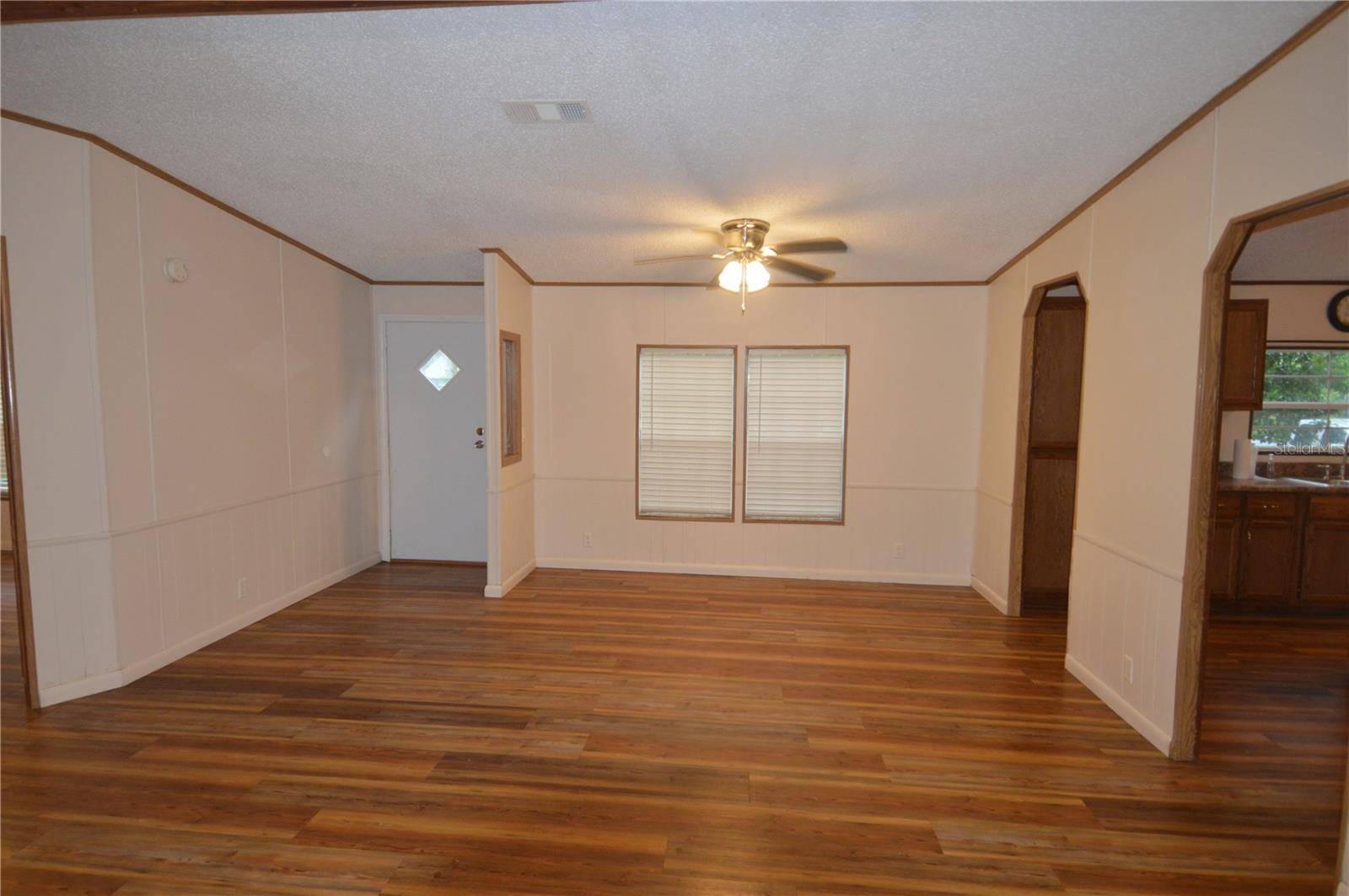 1182 NW 27TH TER, Bell, FL 32619