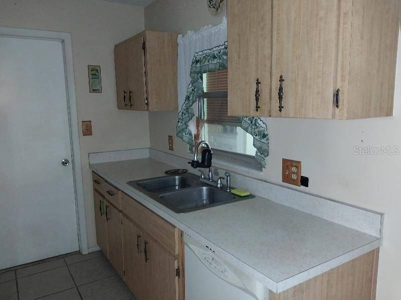 318 CENTRAL AVE, Frostproof, FL 33843