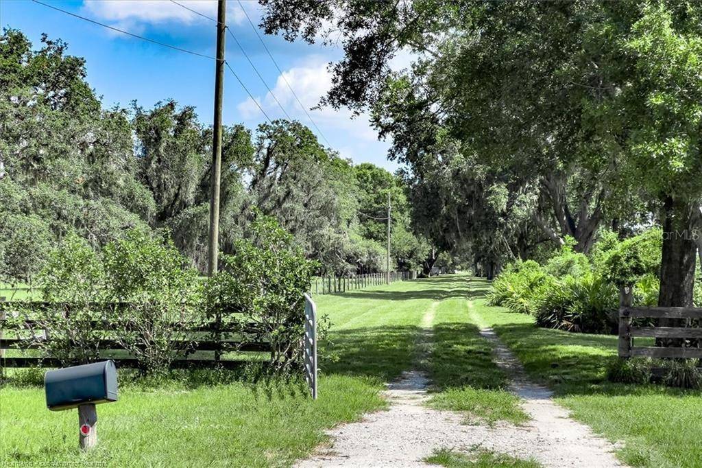 203 BOYER ST, Venus, FL 33960