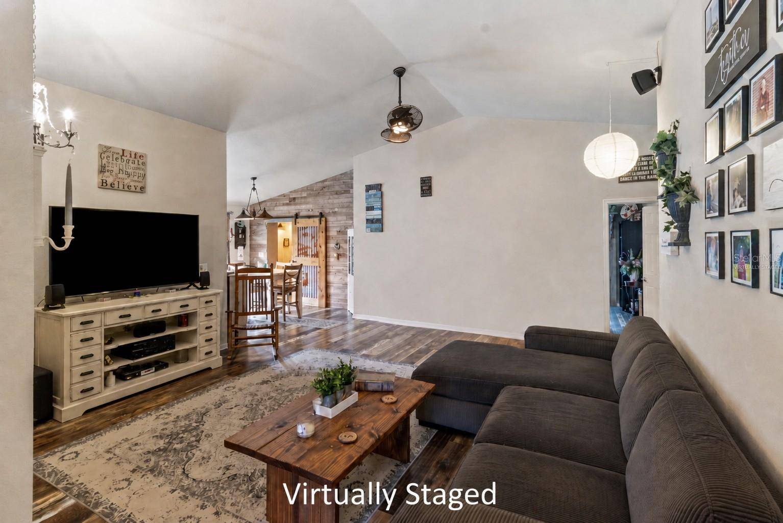 4562 FAIRWAY OAKS DR, Mulberry, FL 33860