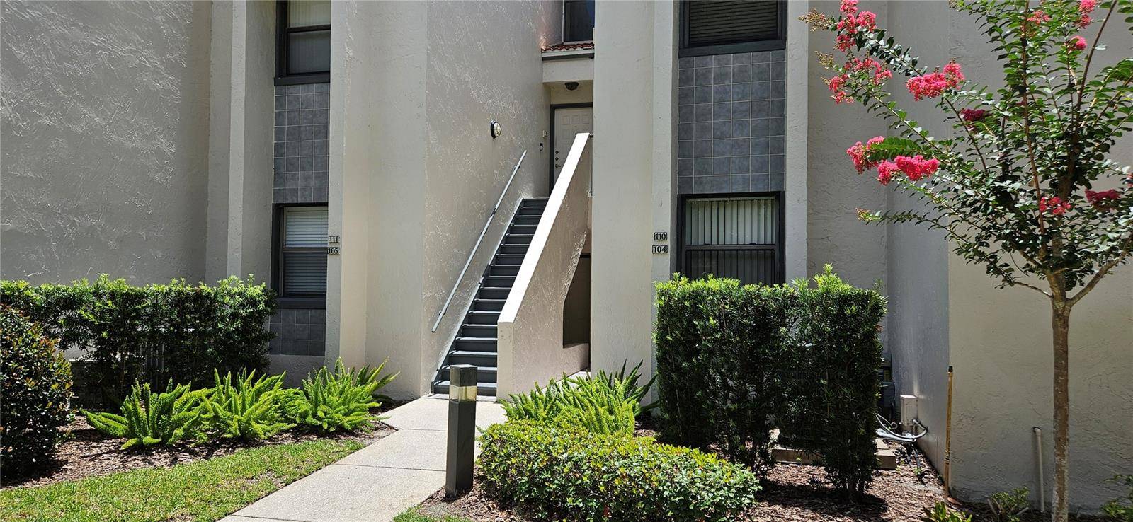 105 LAUREL COVE WAY #105, Winter Haven, FL 33884
