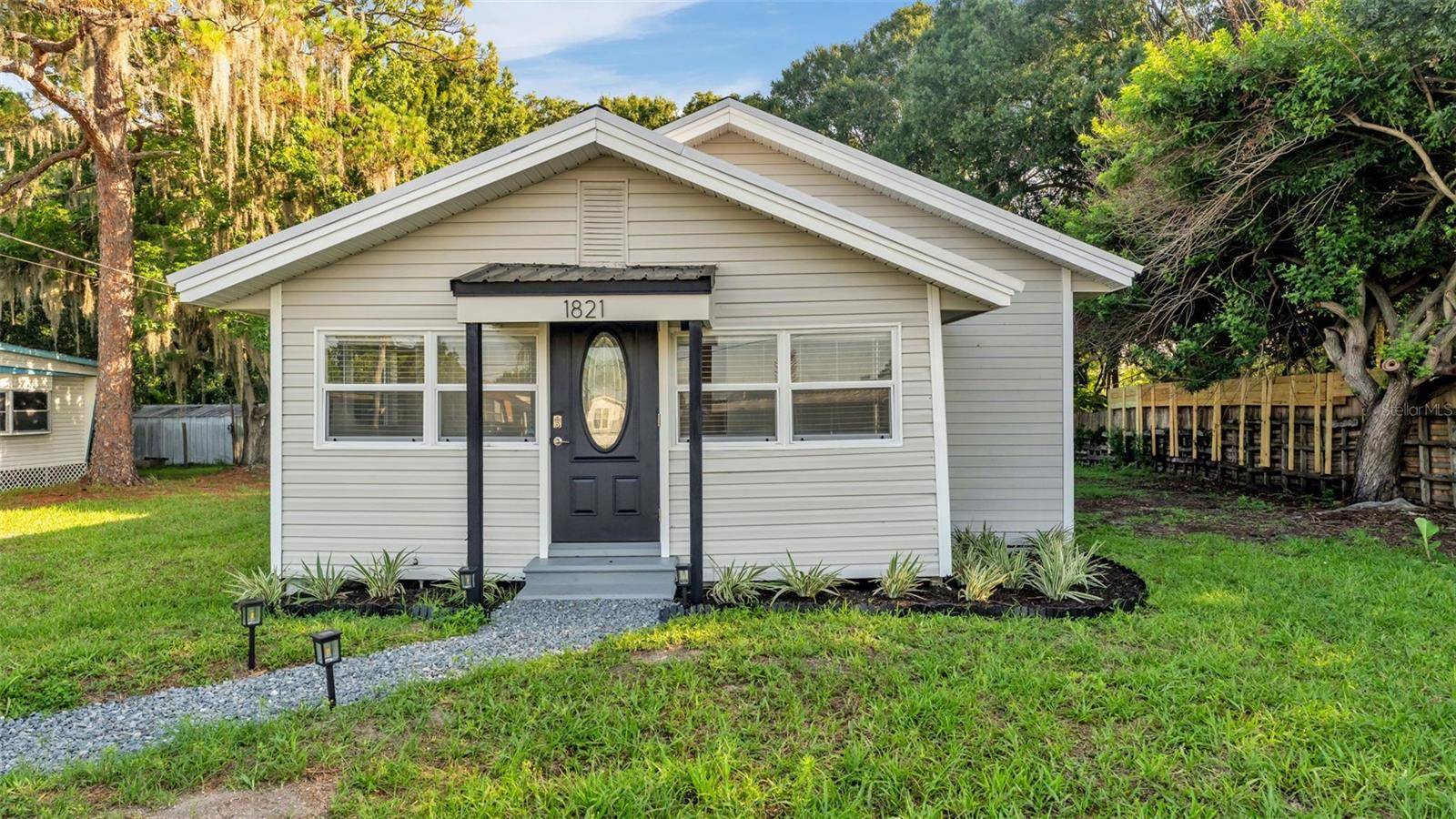 1821 W CHASE ST, Lakeland, FL 33815
