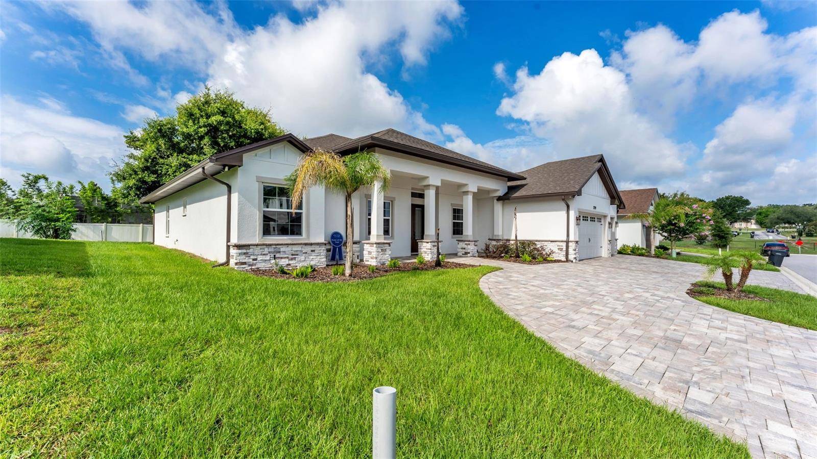 2729 SUNRISE LANDING LN, Lakeland, FL 33812