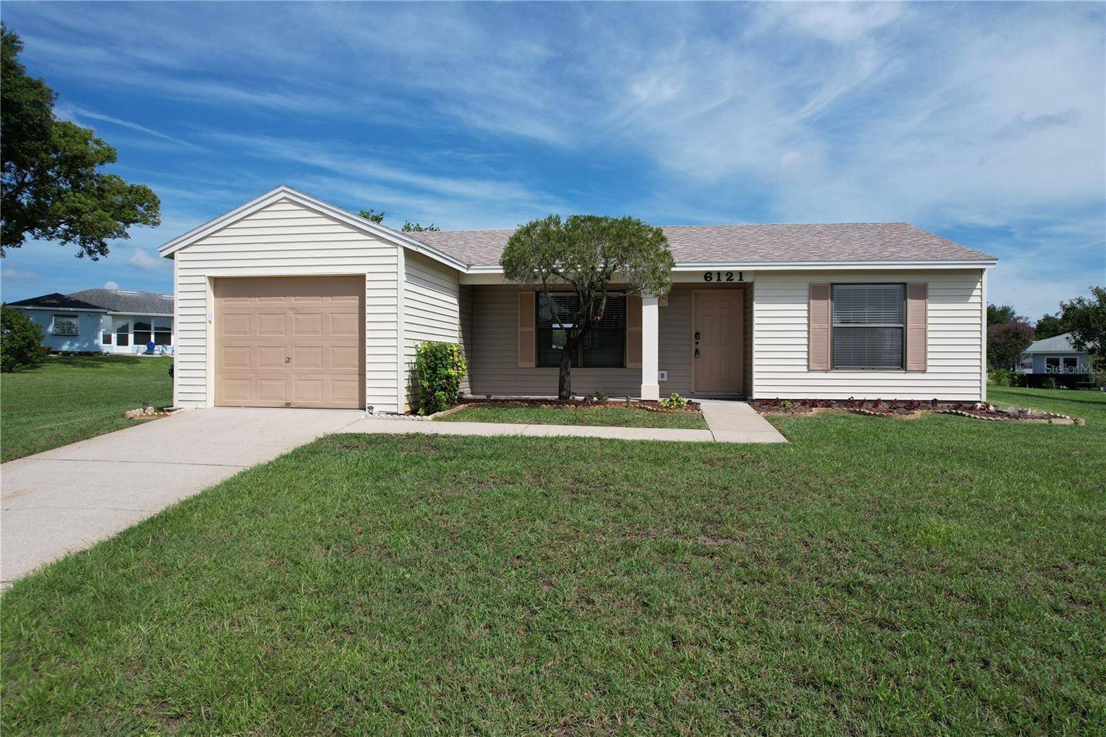6121 KITTIWAKE DR, Lakeland, FL 33809
