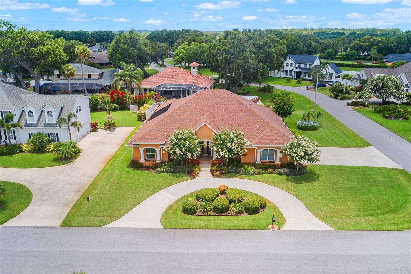 328 HAMILTON SHORES DR NE, Winter Haven, FL 33881