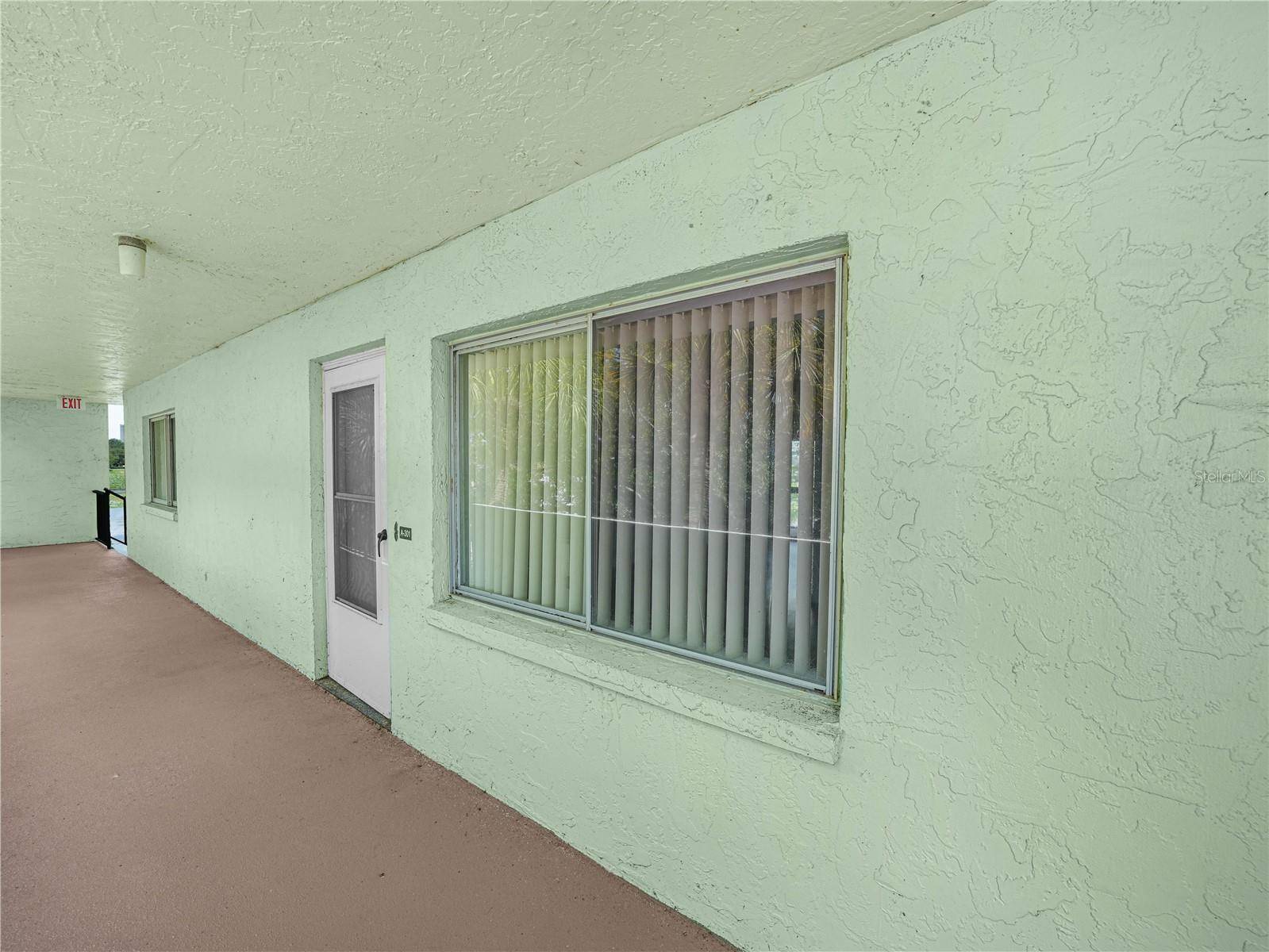 1130 N LAKE PARKER AVE #A301, Lakeland, FL 33805