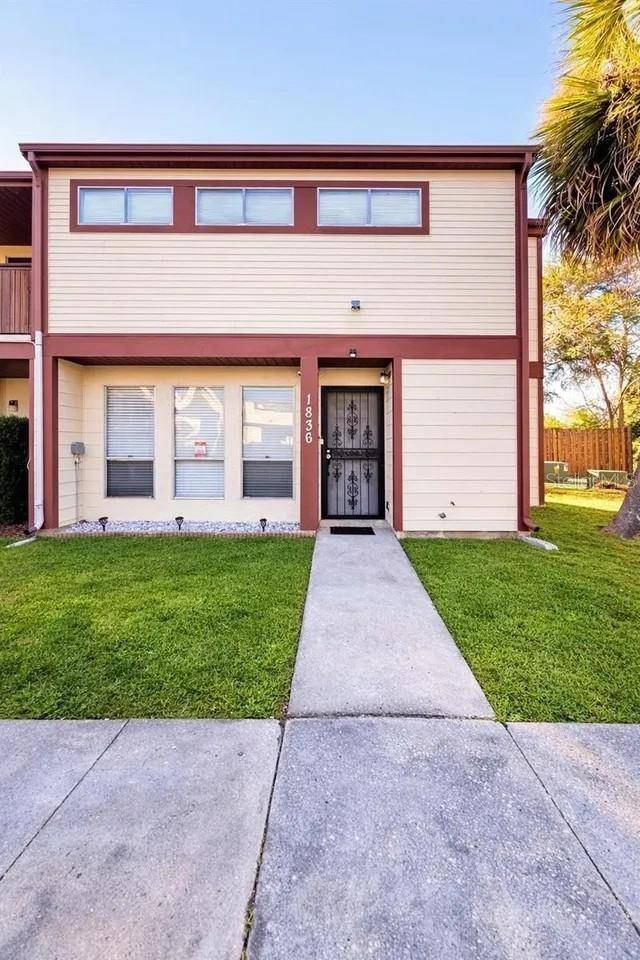 1836 WARRINGWOOD DR #B4, Orlando, FL 32839