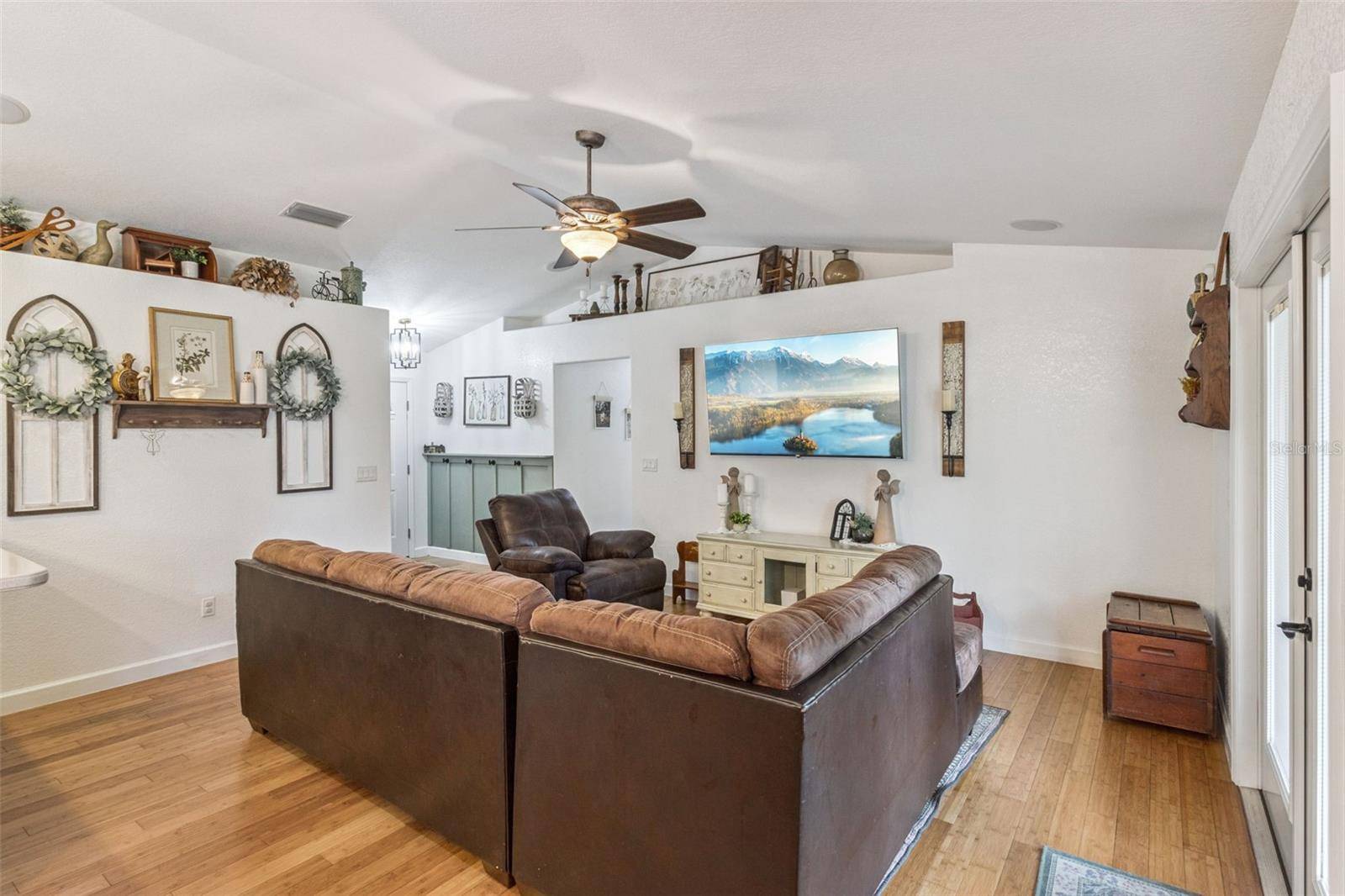 214 MOUNTAIN DR, Babson Park, FL 33827