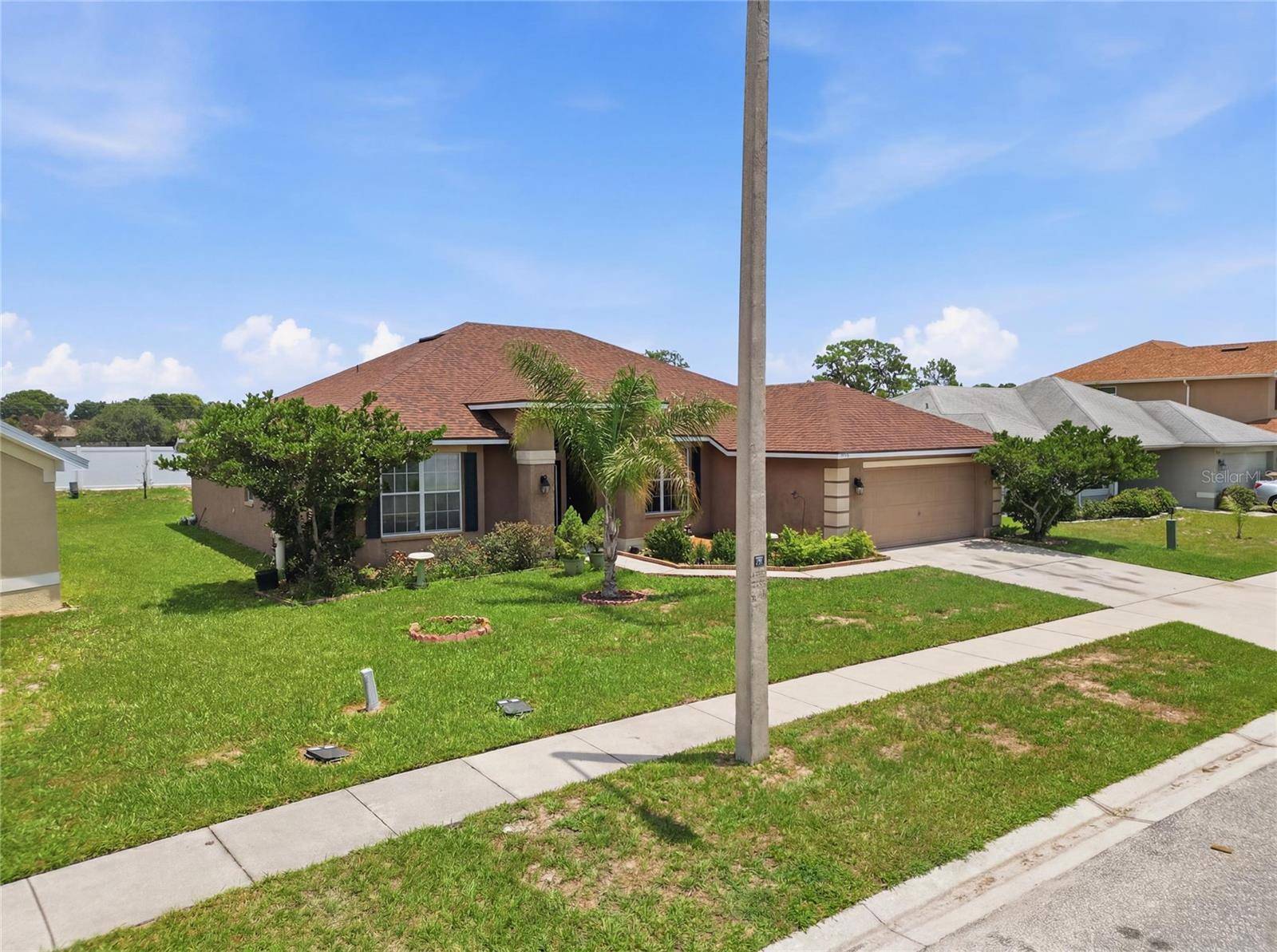 1097 NORMANDY HEIGHTS CIR, Winter Haven, FL 33880
