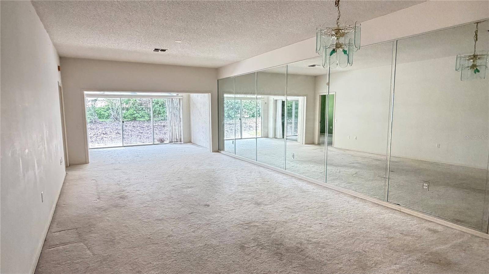 1 ENCLAVE DR, Winter Haven, FL 33884