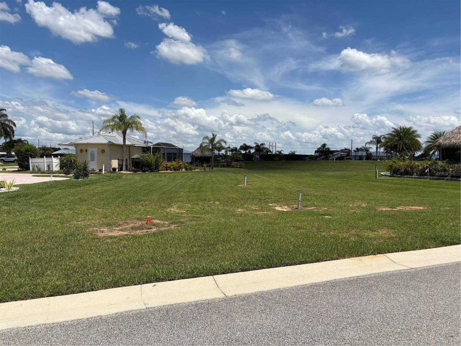 2884 WOOD DUCK DR, Polk City, FL 33868
