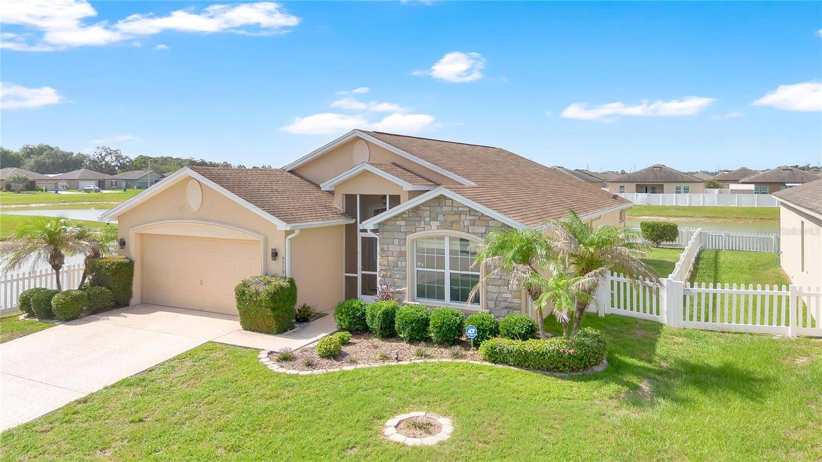 4919 ST JAMES DR, Winter Haven, FL 33881