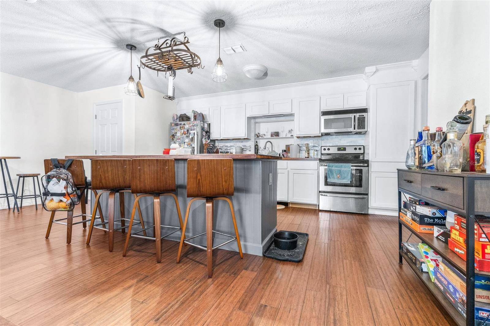 37237 NICOLE AVE, Zephyrhills, FL 33541