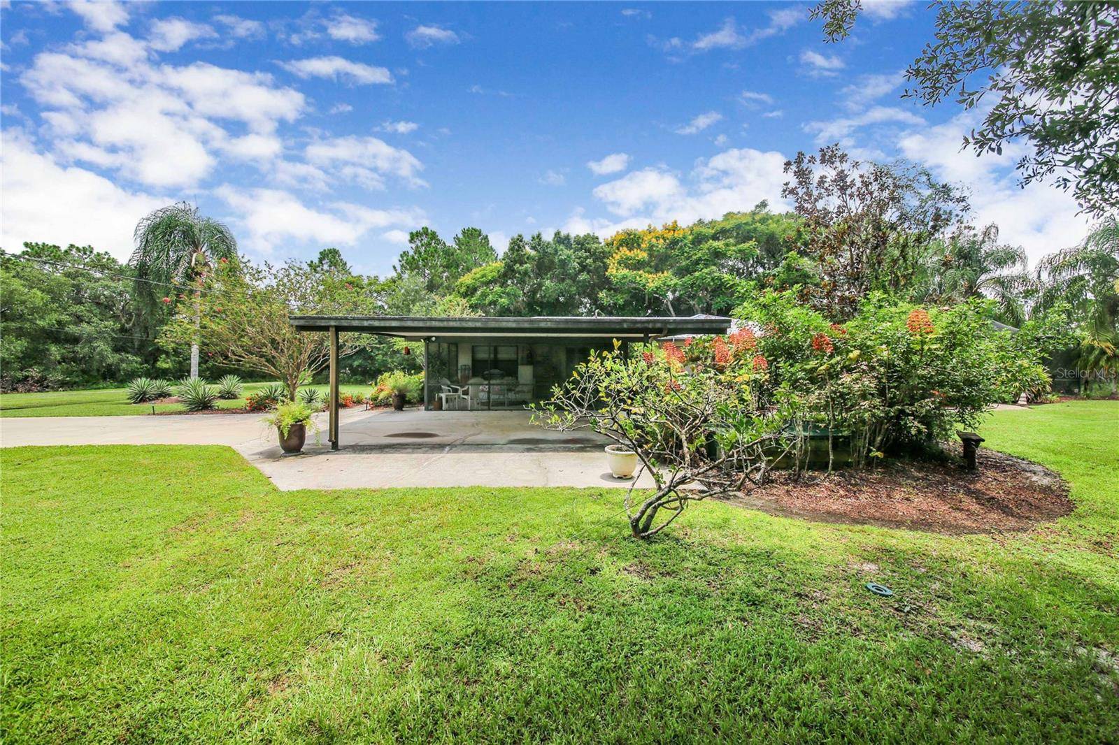 6168 ARBOREA DR, Indian Lake Estates, FL 33855