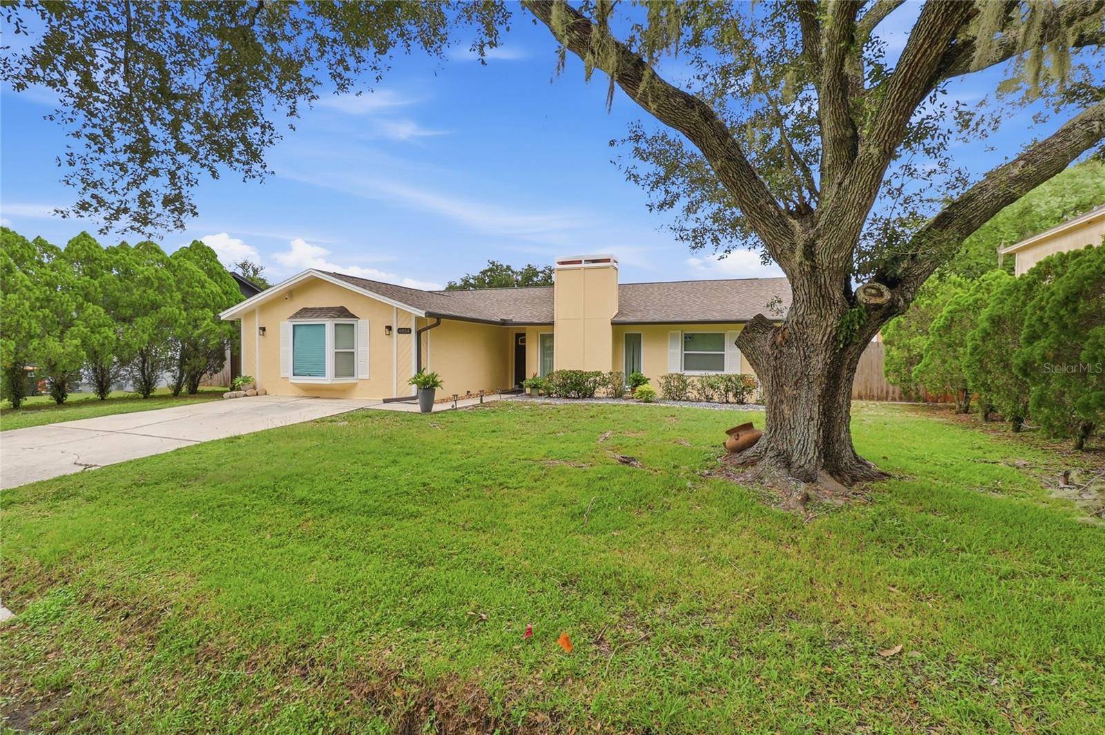 4934 WILDFLOWER DR, Lakeland, FL 33811