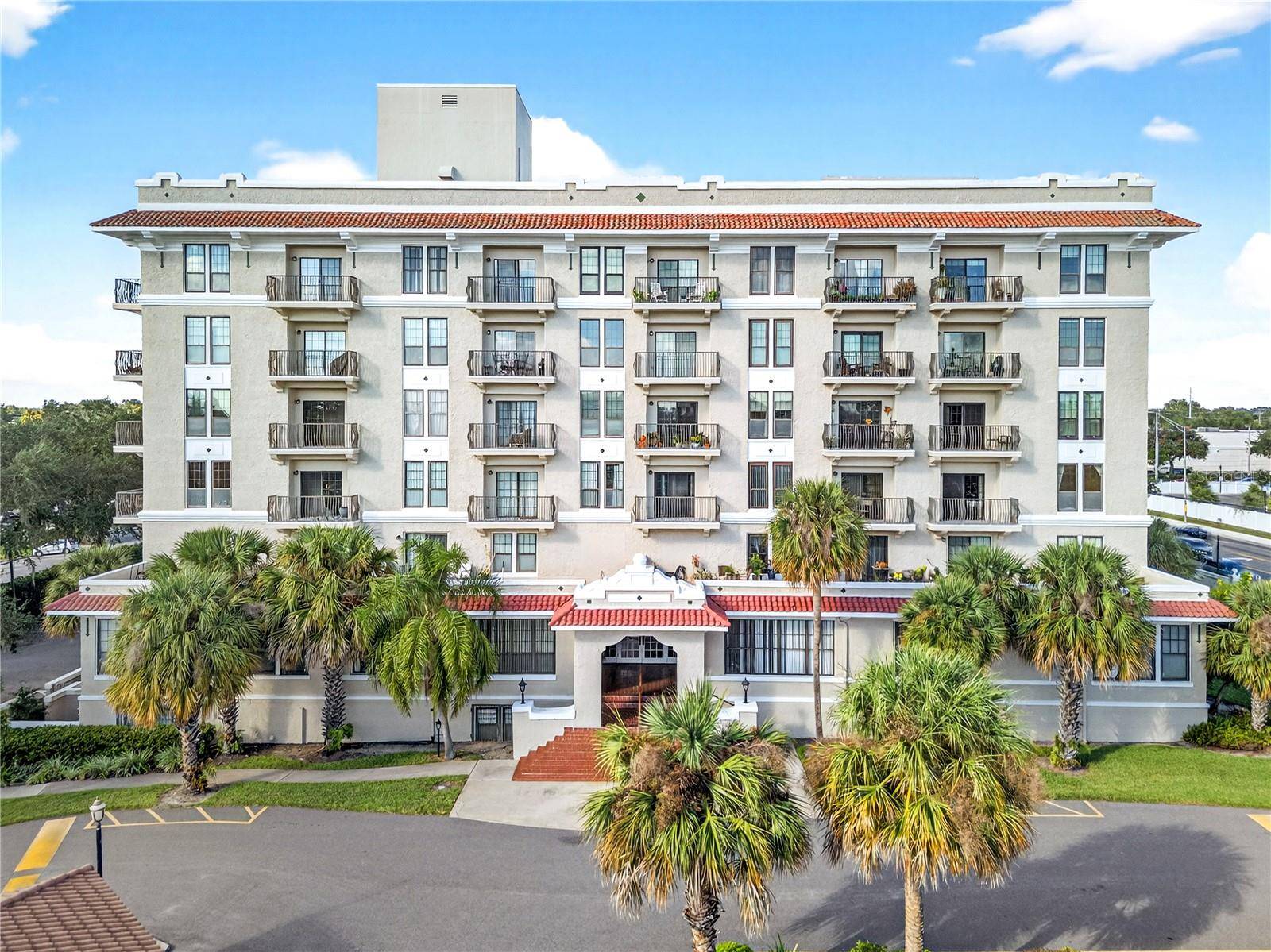 235 6TH ST NW #307, Winter Haven, FL 33881