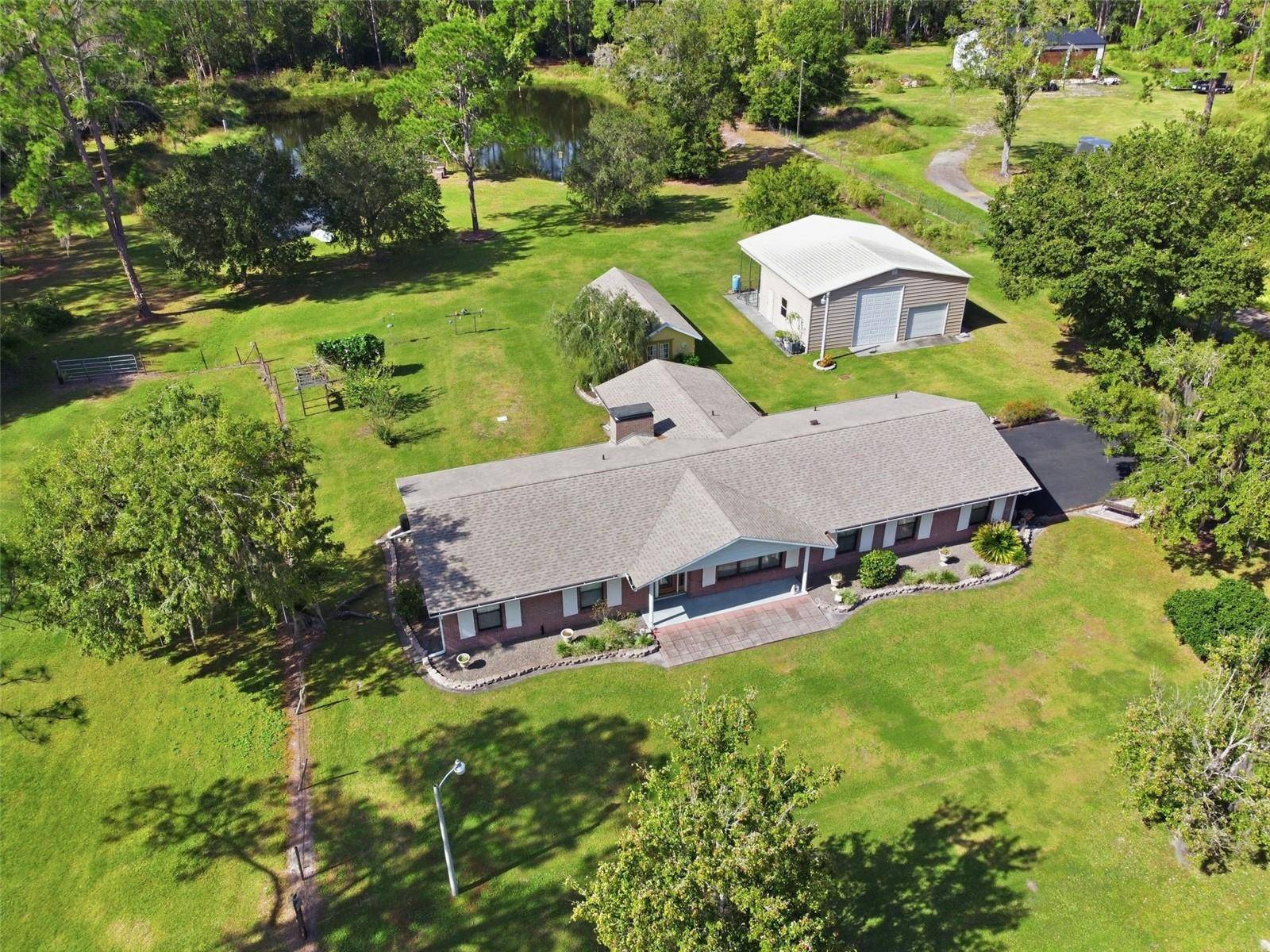 9240 MOORE RD, Lakeland, FL 33809