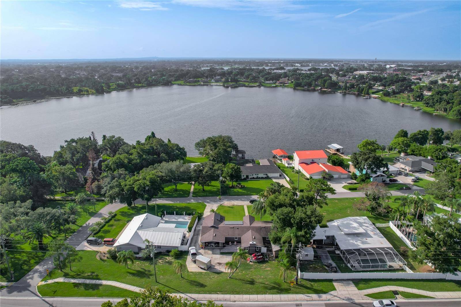128 N LAKE FLORENCE DR, Winter Haven, FL 33884