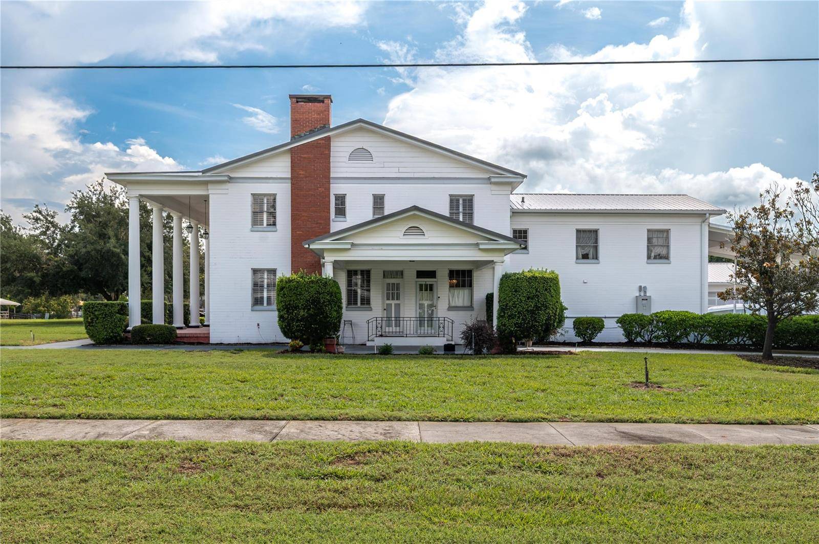 300 3RD ST NE, Fort Meade, FL 33841