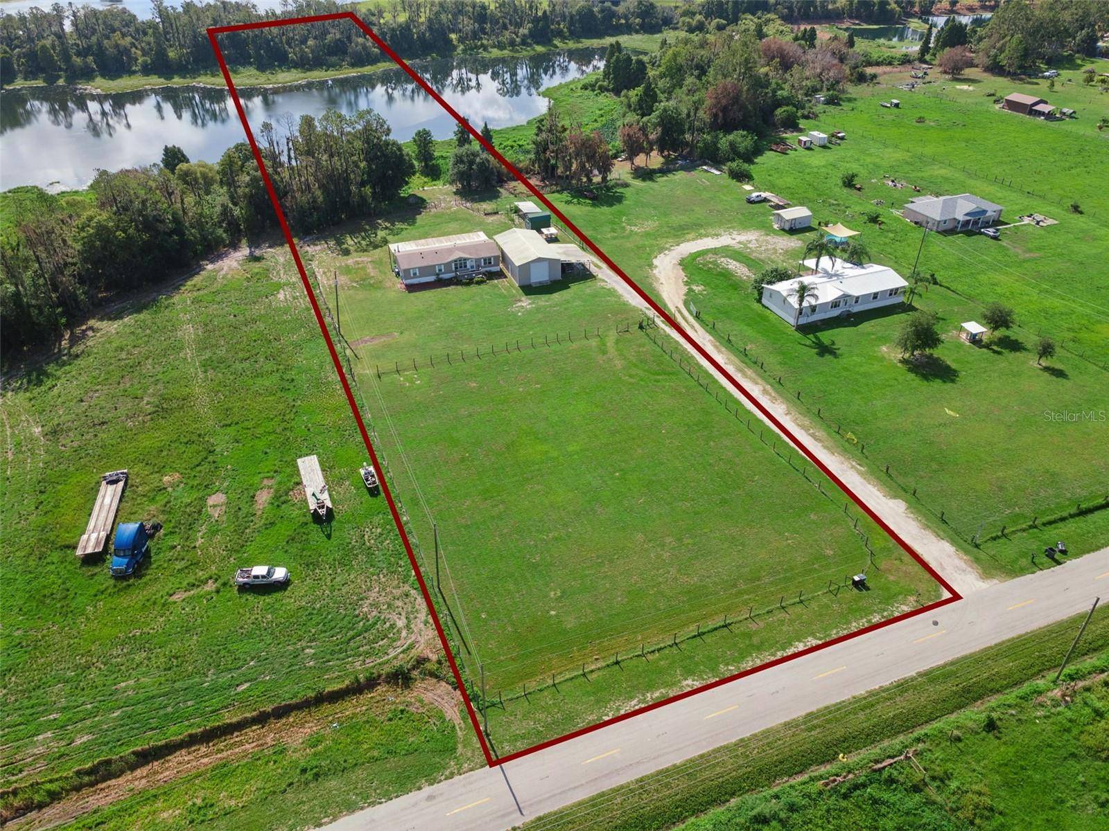 1153 SAND MOUNTAIN RD, Fort Meade, FL 33841