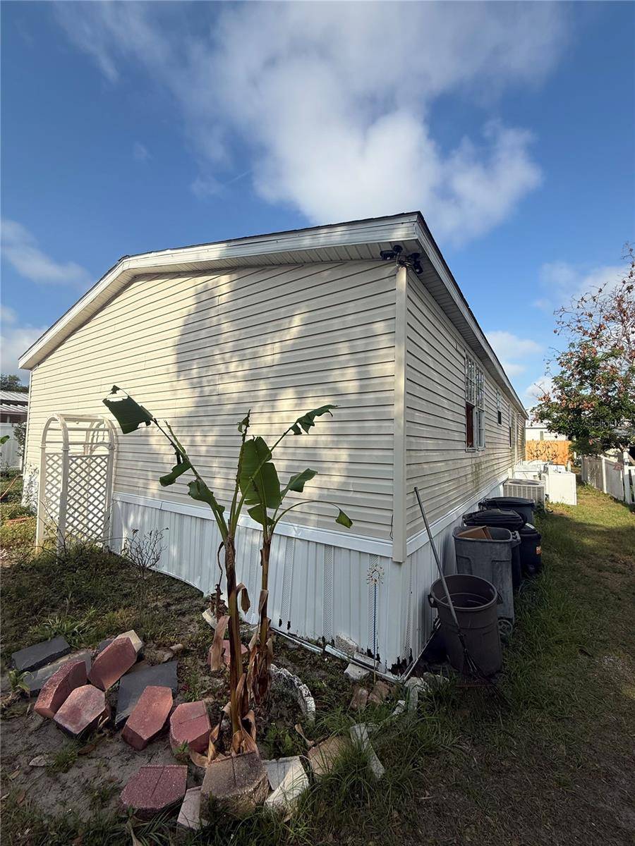 4439 AUTUMN PALM DR, Zephyrhills, FL 33542