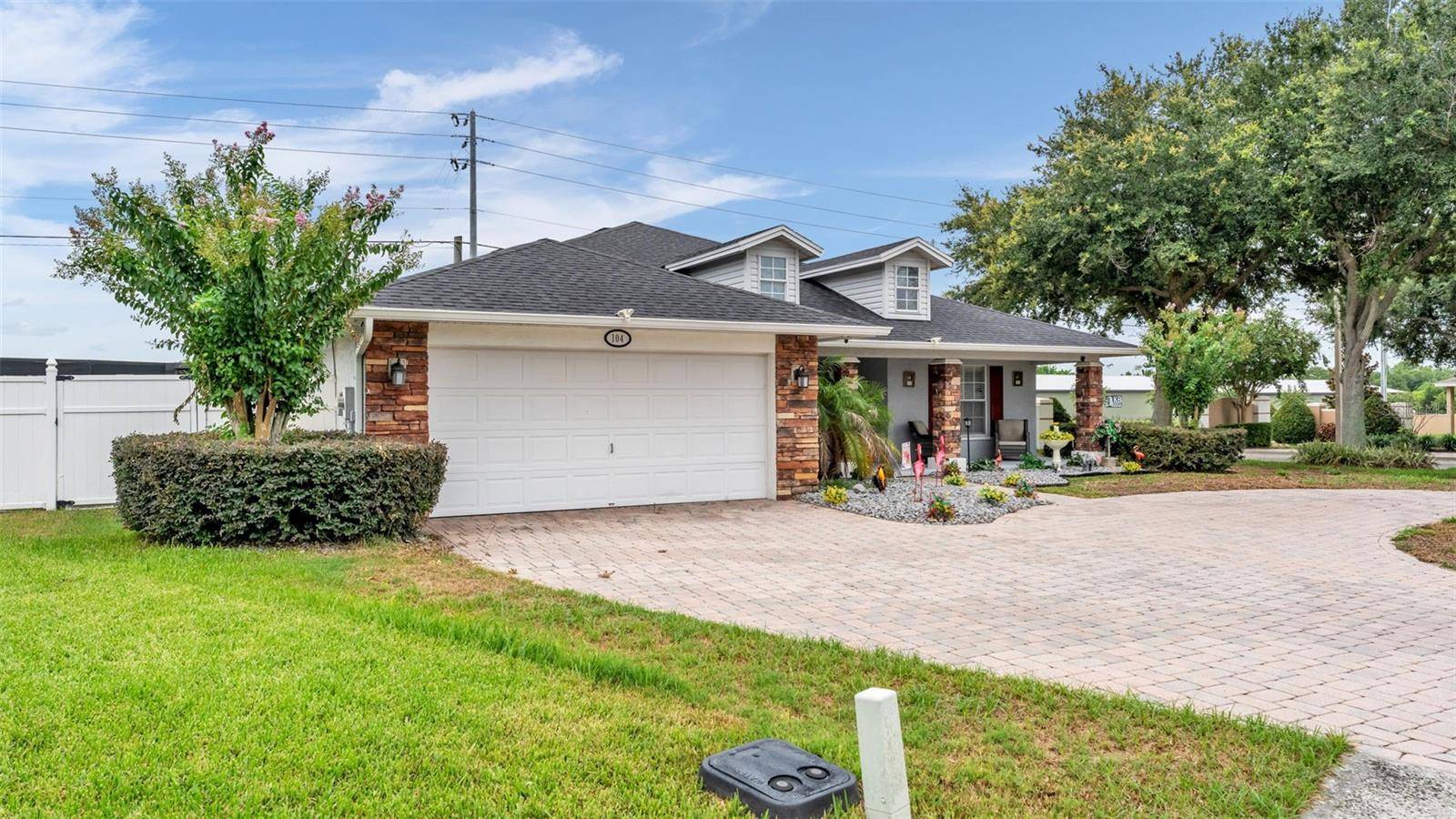 104 BENTLEY OAKS BLVD, Auburndale, FL 33823