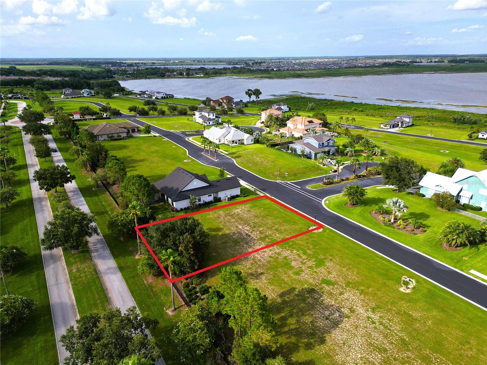 231 BLAZING STAR AVE, Lake Alfred, FL 33850