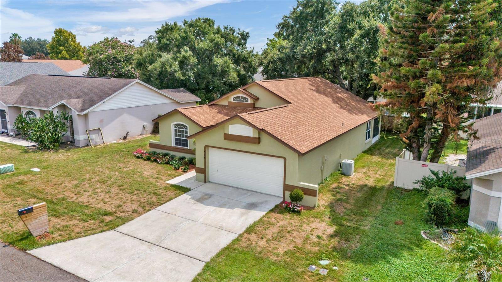 419 SAINT ANNS DR, Winter Haven, FL 33884