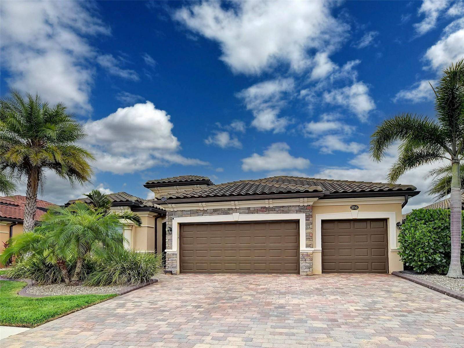 20745 GRANLAGO DR, Venice, FL 34293
