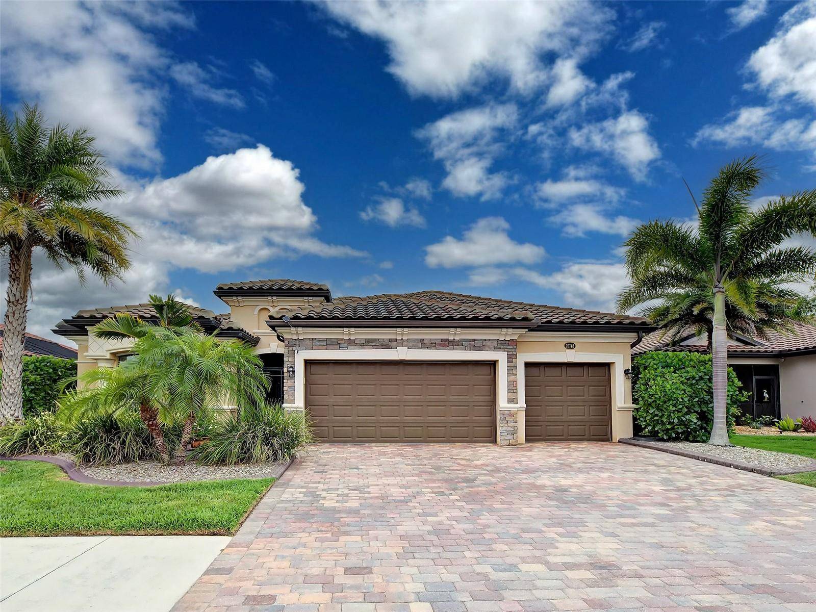 20745 GRANLAGO DR, Venice, FL 34293