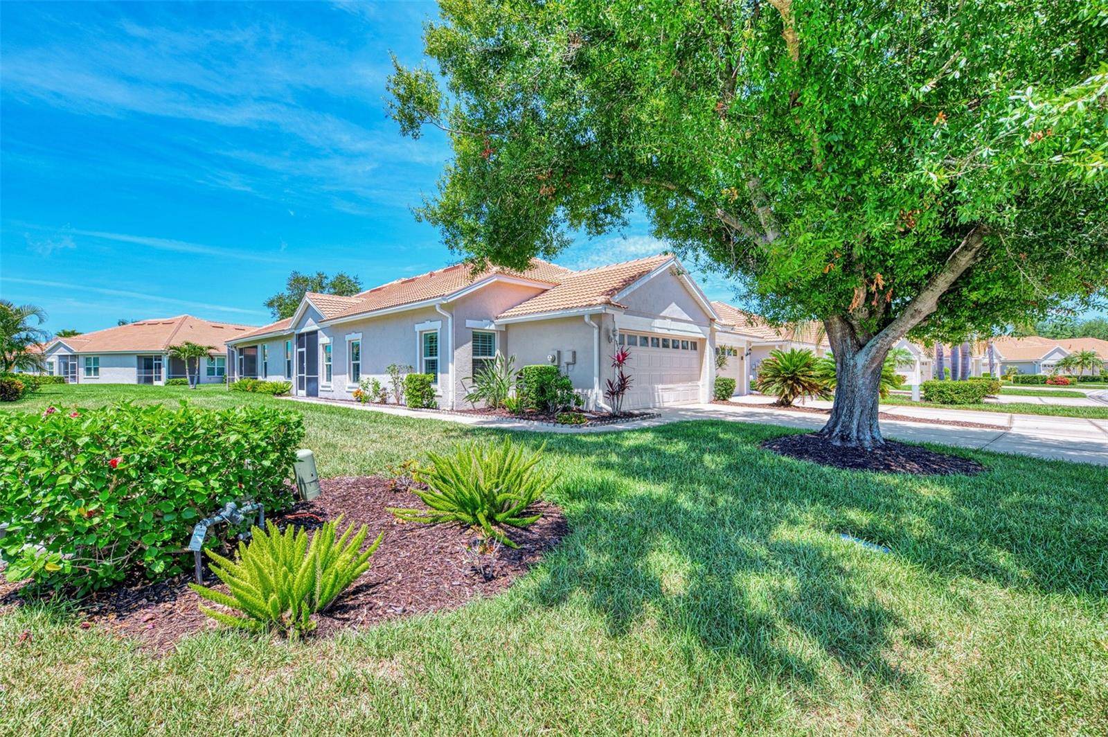 1842 SAN SILVESTRO DR, Venice, FL 34285