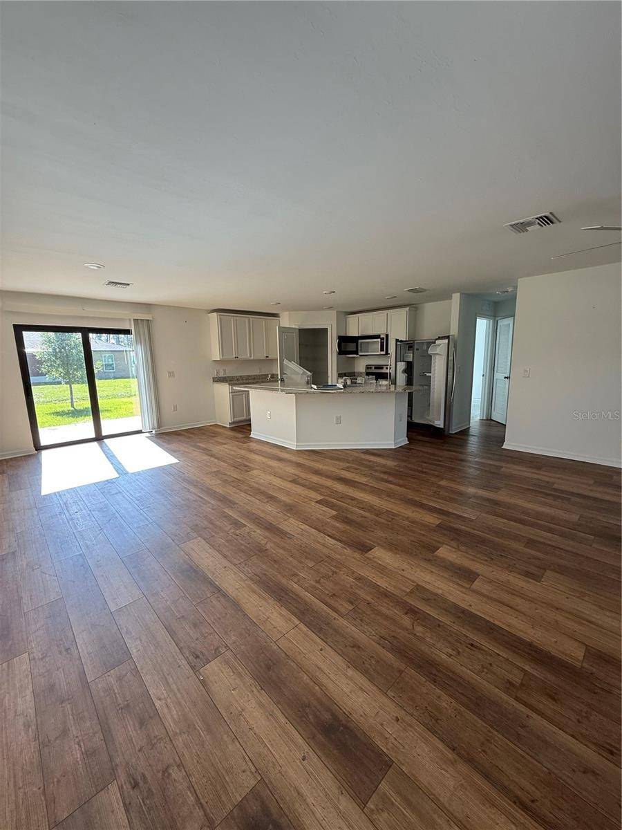 5436 N CHAMBERLAIN BLVD, North Port, FL 34286