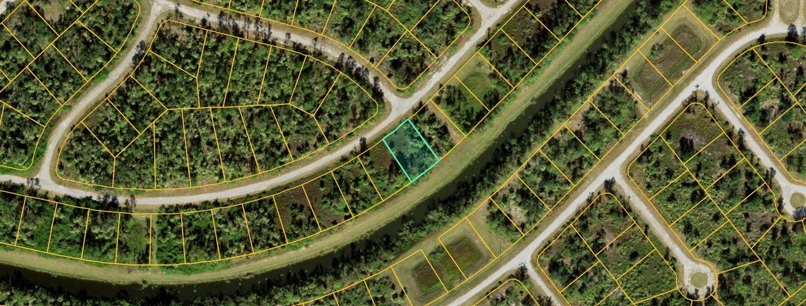 19 HARCOURT CIR, North Port, FL 34288