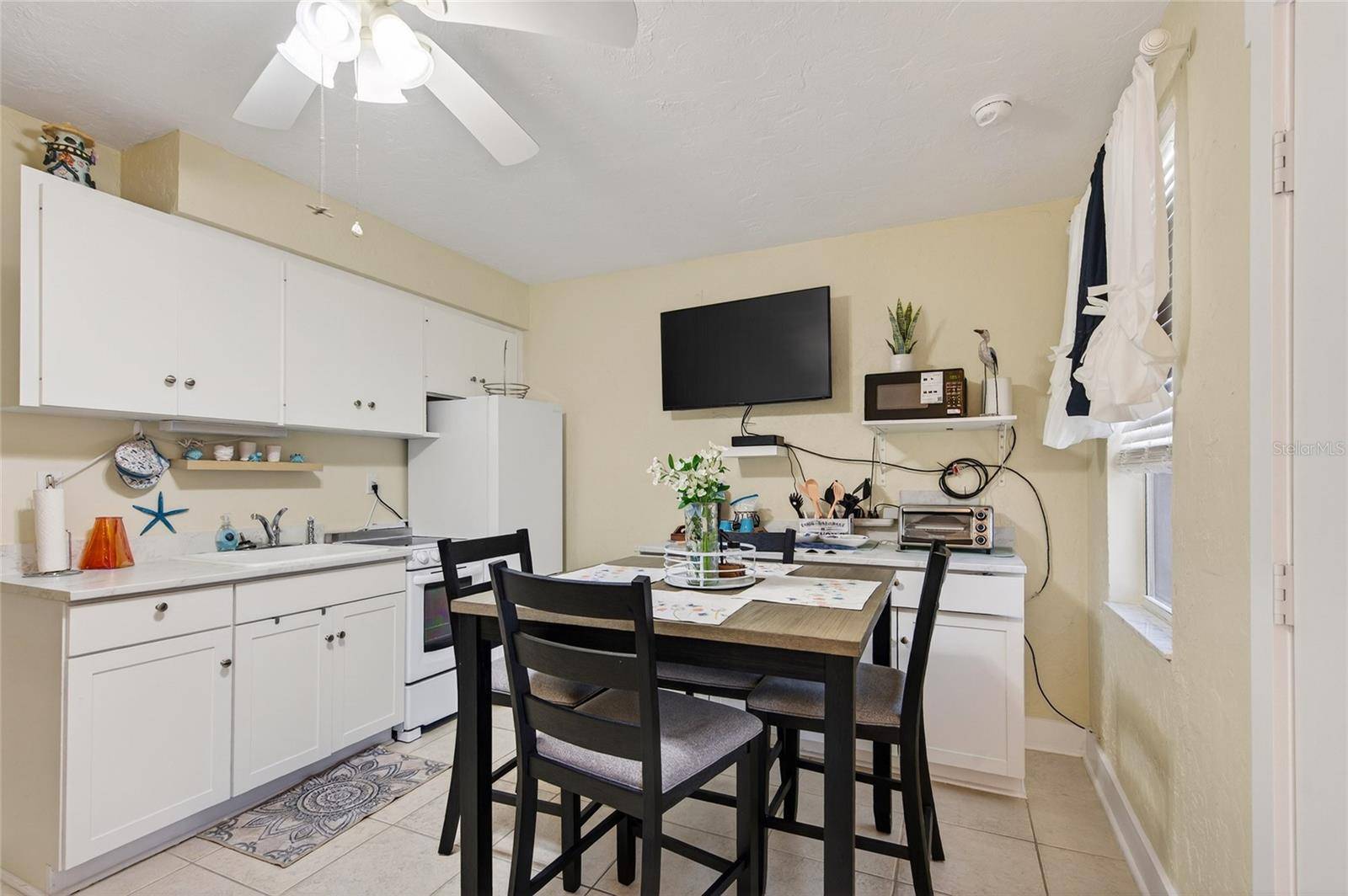 908 VILLAS DR #29, Venice, FL 34285