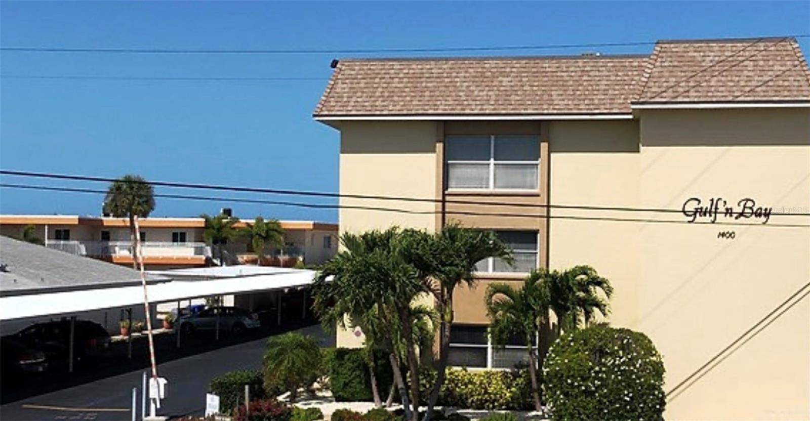 1400 TARPON CENTER DR #202, Venice, FL 34285