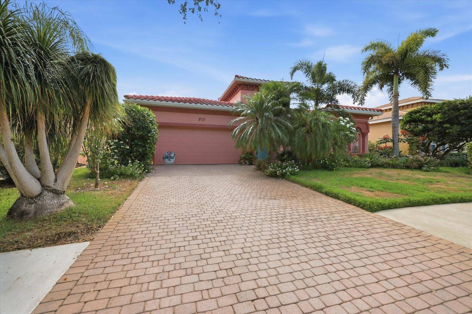 210 RIO TERRA, Venice, FL 34285