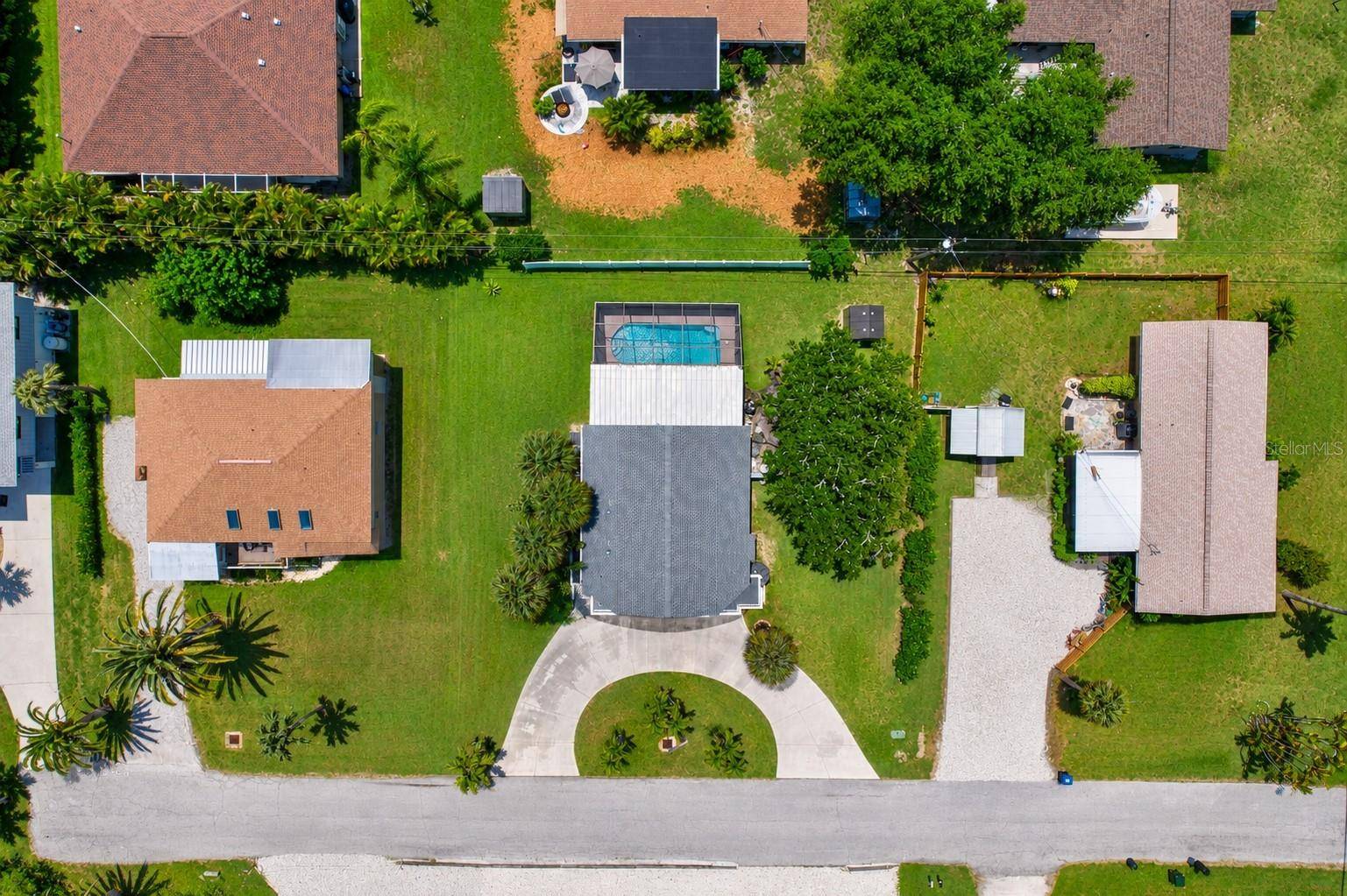 1194 LINDEN RD, Venice, FL 34293