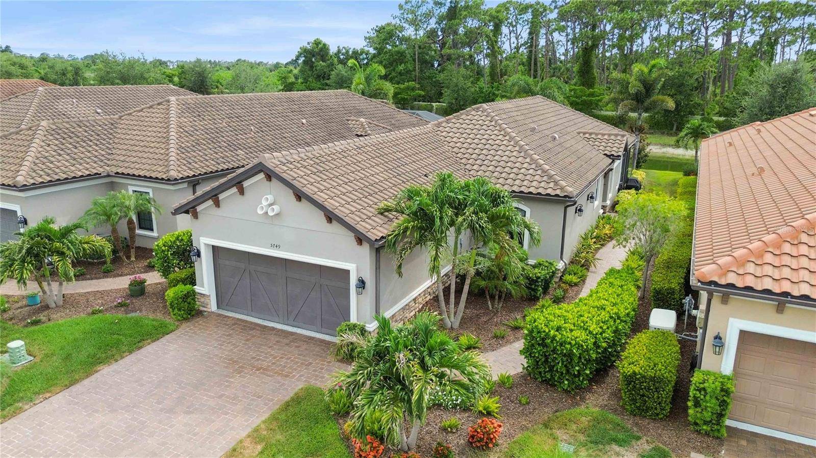 5749 SEMOLINO ST, Nokomis, FL 34275
