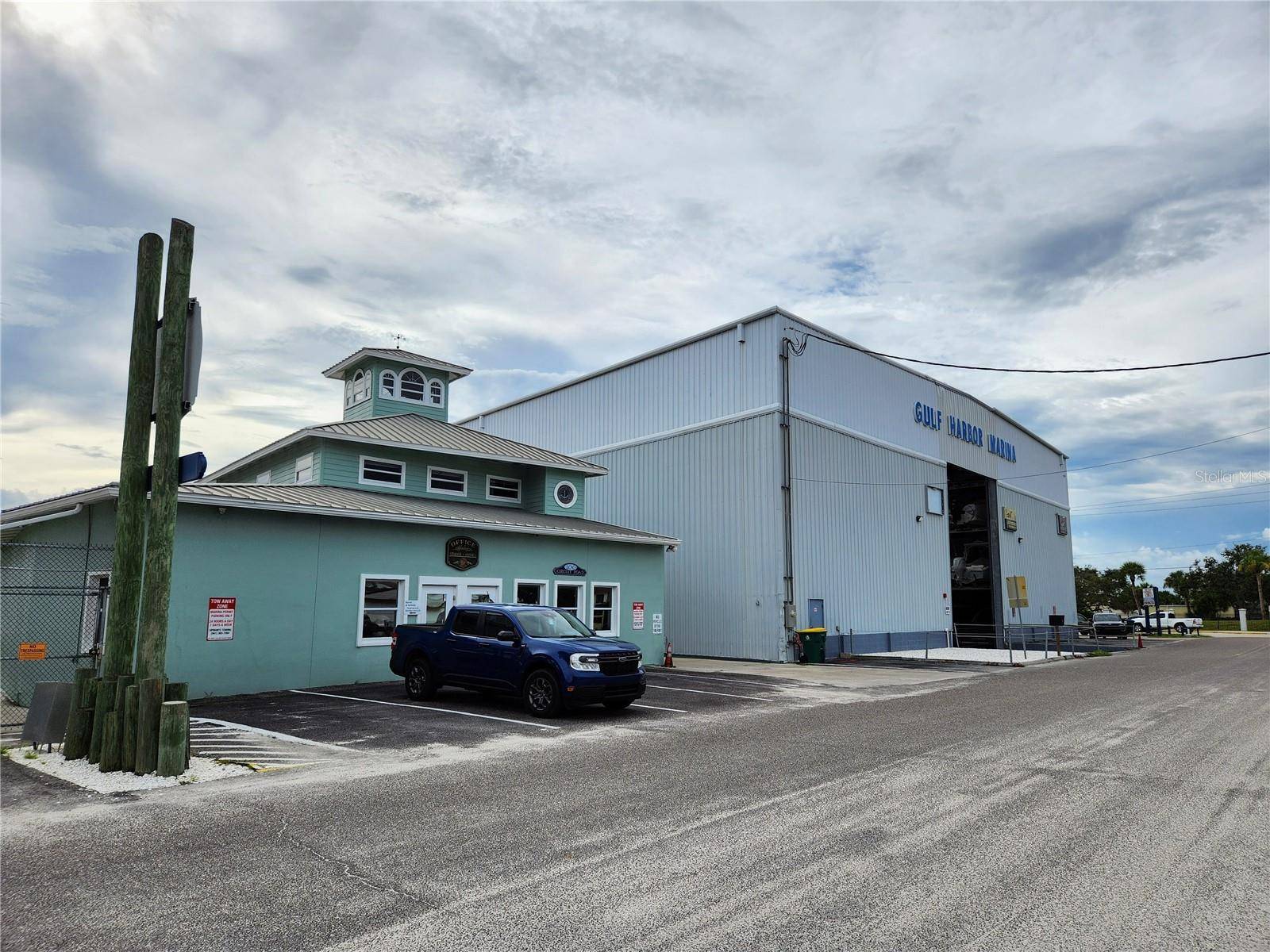 100 CIRCUIT RD #N12, Nokomis, FL 34275