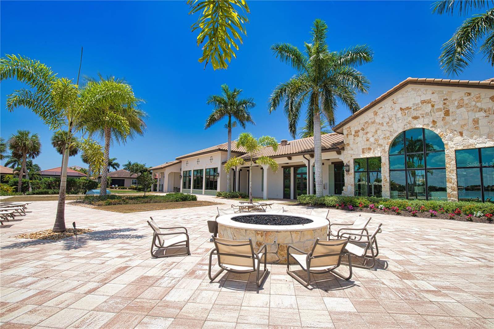 104 VILLORESI BLVD, Nokomis, FL 34275