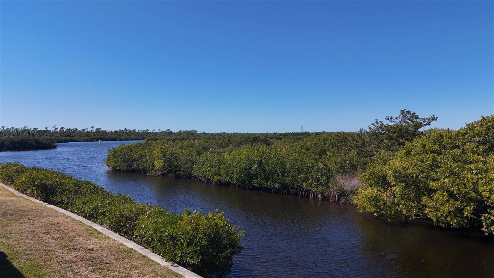 732 BLACKBURN BLVD, North Port, FL 34287