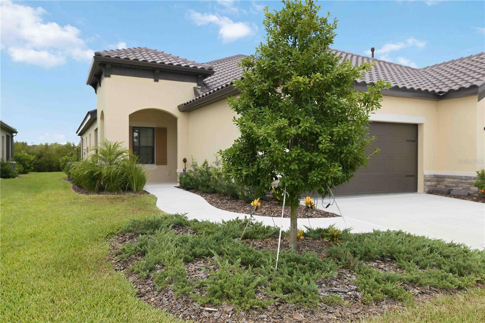 244 ALTAMURA CIR, Nokomis, FL 34275