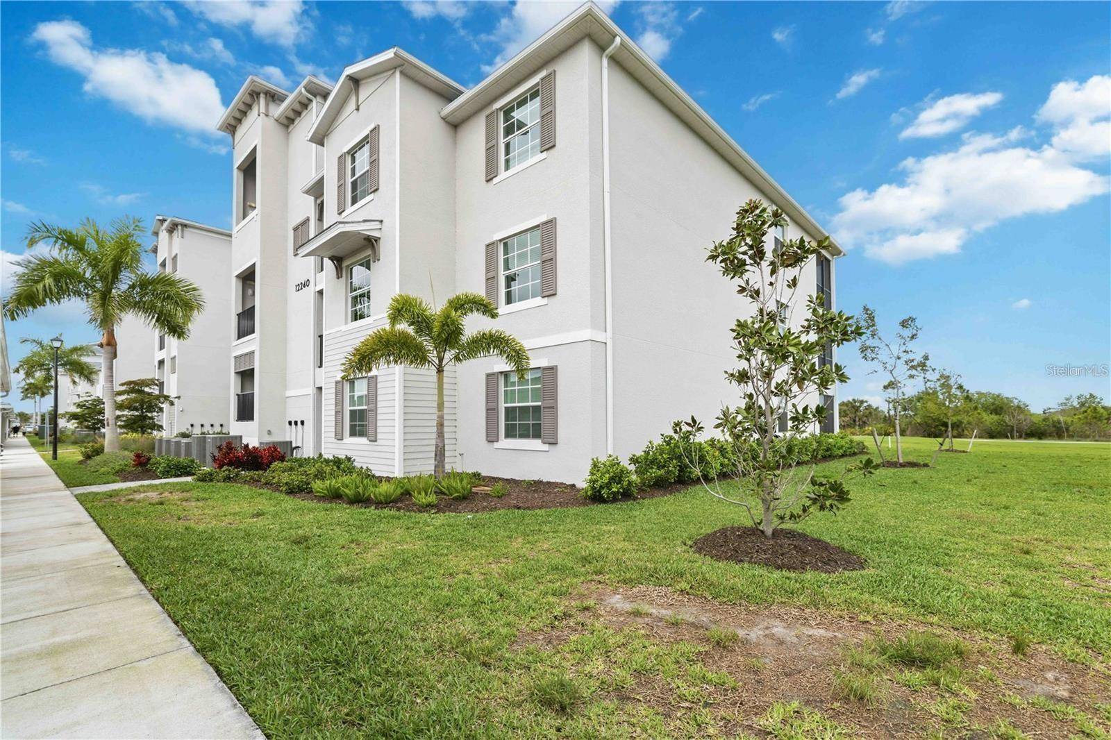 12240 WELLEN GOLF ST #208, Venice, FL 34293