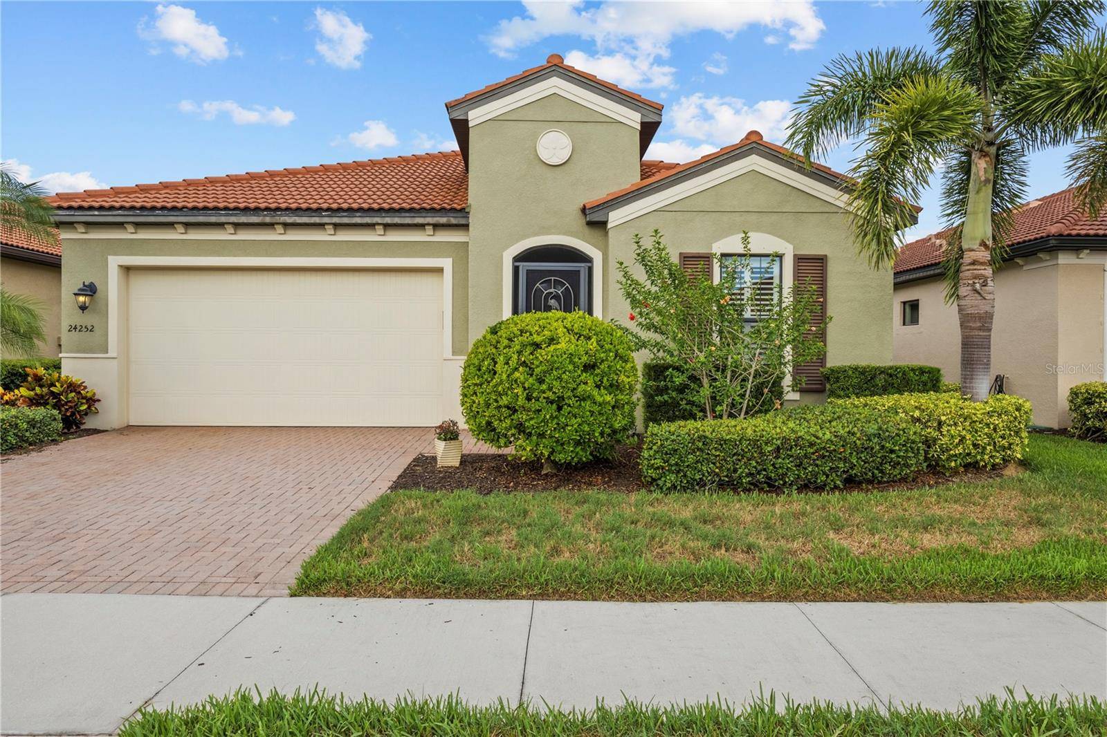 24252 GALLBERRY DR, Venice, FL 34293