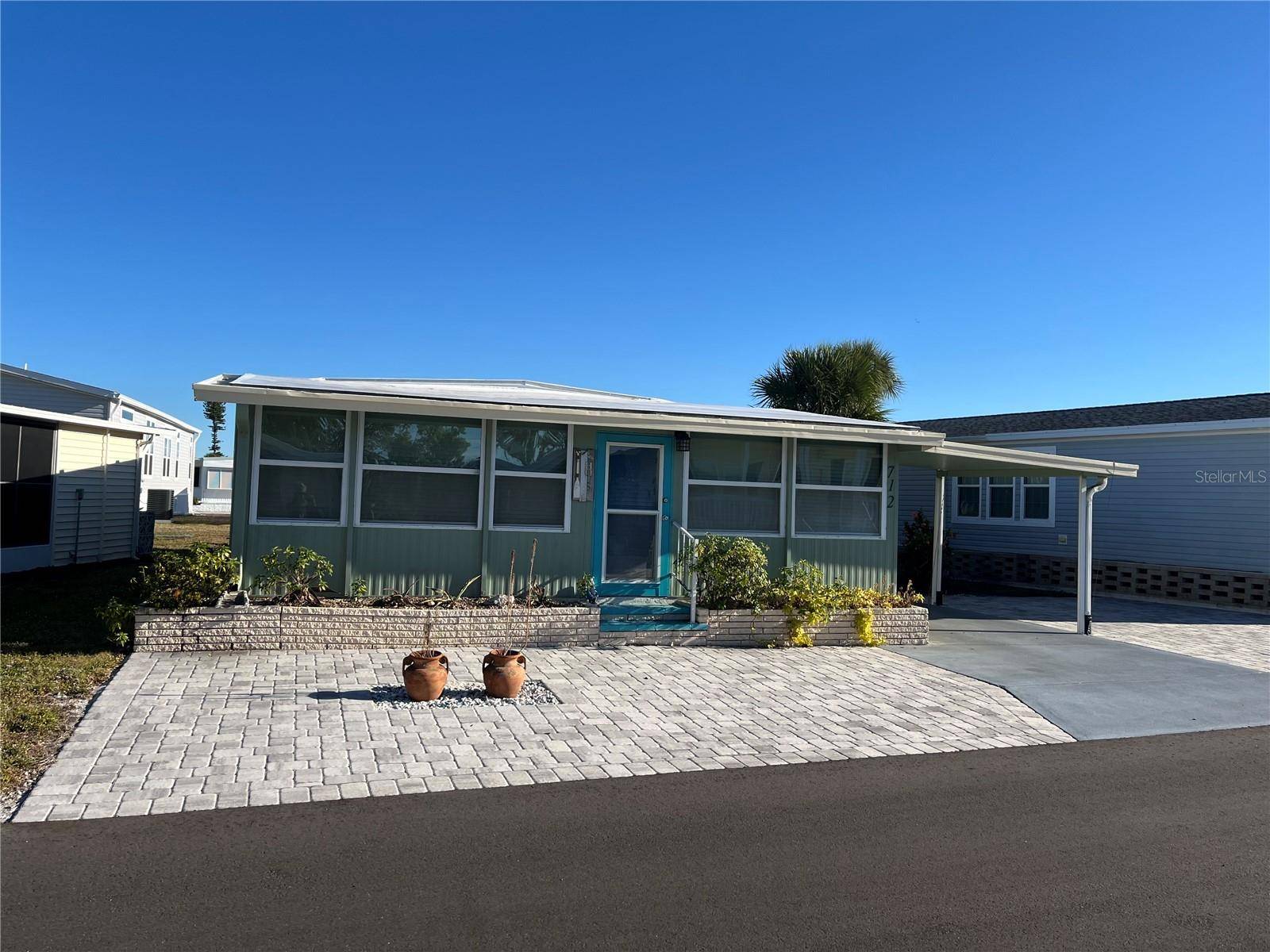 712 ROMA RD, Venice, FL 34285